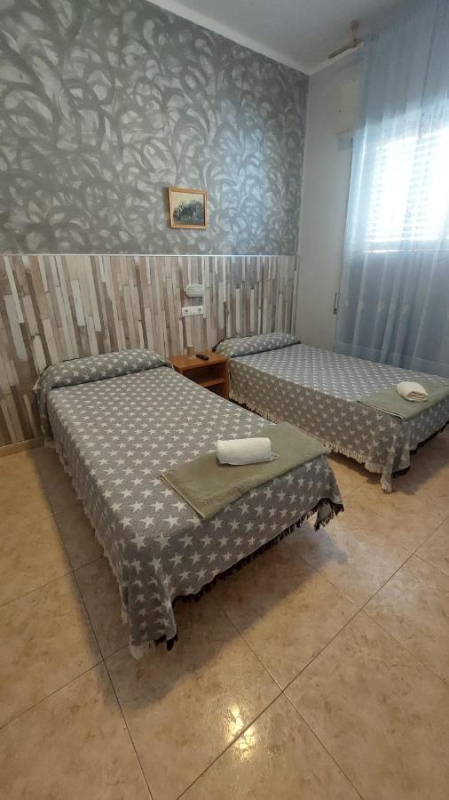 Pension Suiza Reus Exterior photo